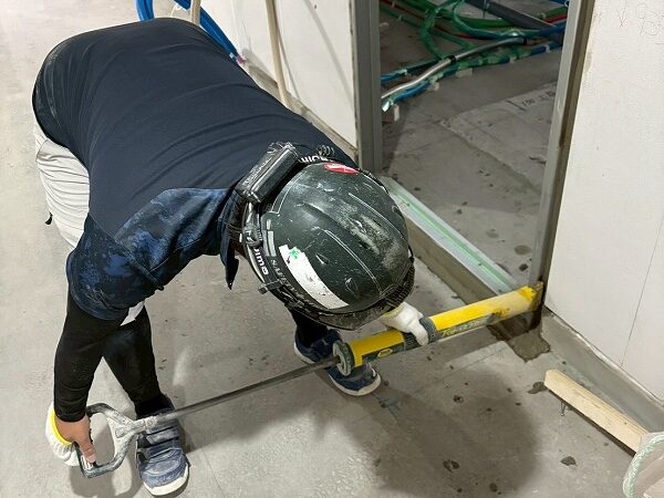 LINE_ALBUM_サッシ埋め_251222_1